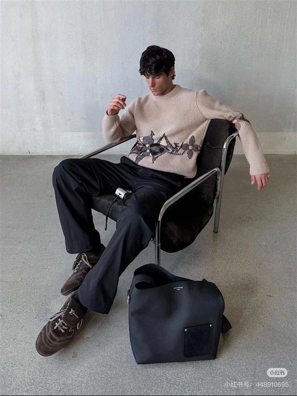 2026120181656315 270